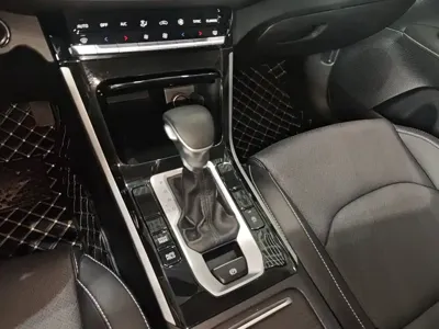 Kia K3 2019, 69900 км, за 42800 CNY - фото 16