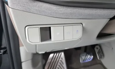 Kia EV4 2026, 20009 км, за 40300000 KRW - фото 32