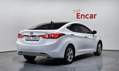 Hyundai Avante 2014, 118215 км, за 6200000 KRW