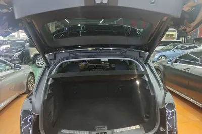 Lincoln Corsair 2022, 89700 км, за 114219.95 CNY