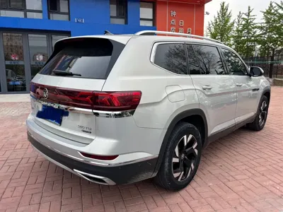 Volkswagen Teramont 2021, 121000 км, за 159000 CNY