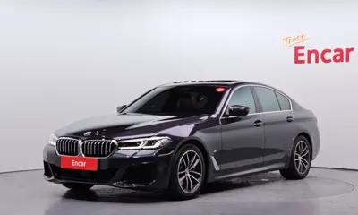 BMW 5-Series · 2023 год