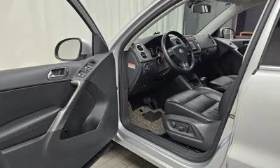 Volkswagen Tiguan 2010, 128916 км, за 3700000 KRW - фото 10