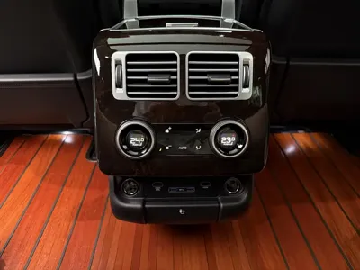 Land Rover Range Rover 2019, 65000 км, за 738800 CNY - фото 15
