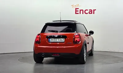 MINI Cooper 2021, 42425 км, за 18300000 KRW