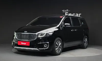 Kia Canival · 2018 год