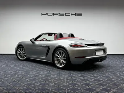 Porsche 718 2022, 21700 км, за 408000 CNY