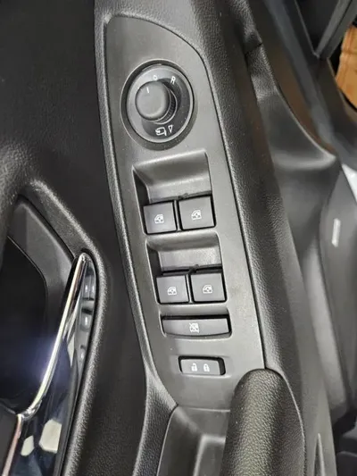 ChevroletGMDaewoo Trax 2015, 169722 км, за 3500000 KRW - фото 8