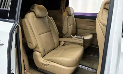 Kia Canival 2018, 197153 км, за 10500000 KRW - фото 12