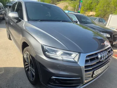 Audi Q5 2020, 72102 км, за 36500000 KRW
