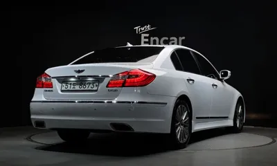 Hyundai Genesis 2013, 109387 км, за 8200000 KRW