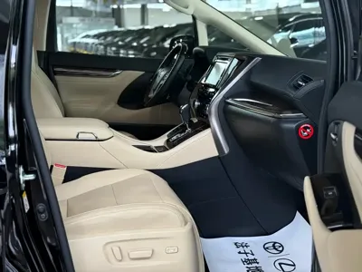 Toyota Alphard 2019, 94000 км, за 468000 CNY - фото 18