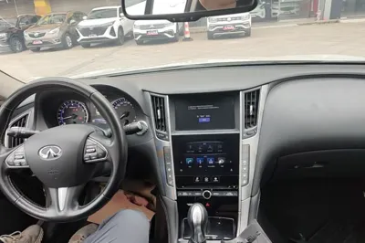 Infiniti Q50L 2016, 117200 км, за 61487.63 CNY - фото 12