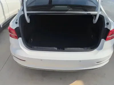 Volkswagen Lavida 2020, 99200 км, за 51000 CNY