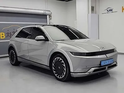Hyundai Ioniq5 2024, 29711 км, за 29000000 KRW