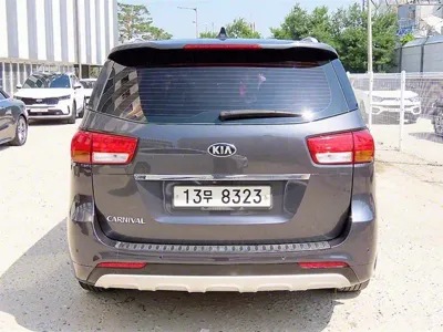 Kia Canival 2015, 202990 км, за 6500000 KRW