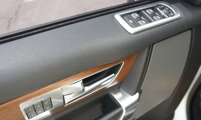 Land Rover Discovery 2016, 66000 км, за 28900000 KRW - фото 16