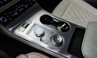 Genesis GV70 2025, 6948 км, за 56500000 KRW - фото 9