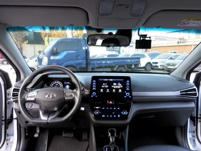 Hyundai Ioniq 2020, 328055 км, за 8790000 KRW - фото 11