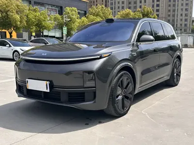 Li Auto Li L9 · 2023 год