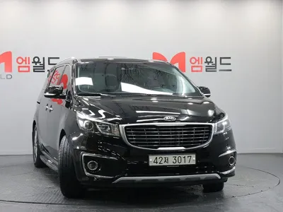 Kia Canival 2016, 168168 км, за 8990000 KRW