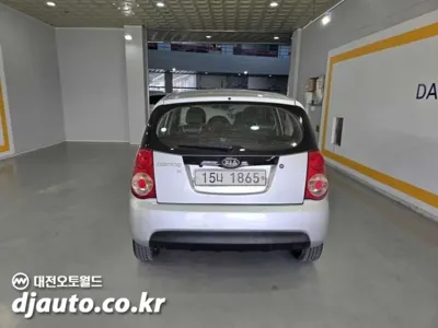 Kia Morning 2011, 126148 км, за 2000000 KRW