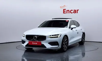 Volvo S60 · 2020 год