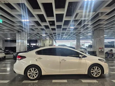 Kia K3 2016, 16011 км, за 5500000 KRW