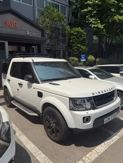 Land Rover Discovery · 2016 год