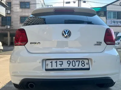 Volkswagen Polo 2015, 114694 км, за 5990000 KRW