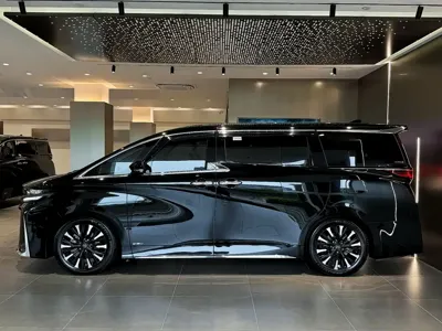 Toyota Vellfire 2023, 59000 км, за 708000 CNY - фото 7