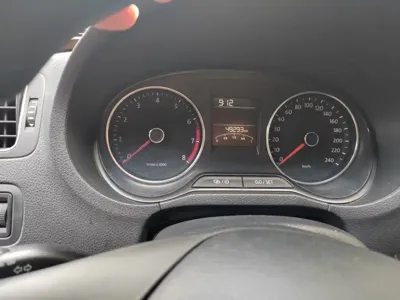 Volkswagen Polo 2015, 49300 км, за 29300 CNY - фото 9