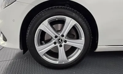 Mercedes-Benz E-Class 2017, 139120 км, за 17900000 KRW - фото 5