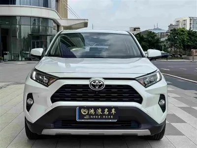 Toyota RAV4 2022, 13000 км, за 106800 CNY - фото 2