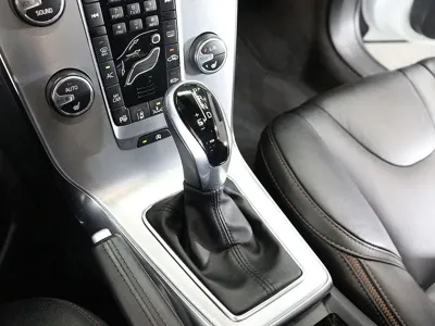 Volvo V40 2019, 72000 км, за 14300000 KRW - фото 9