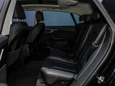 Audi Q8 2023, 59200 км, за 378000 CNY - фото 30
