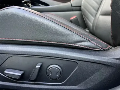 Hyundai Elantra 2025, 13100 км, за 135800 CNY - фото 6