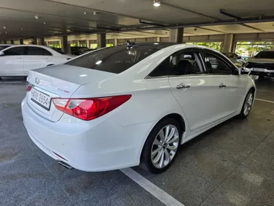 Hyundai Sonata 2011, 219955 км, за 3500000 KRW