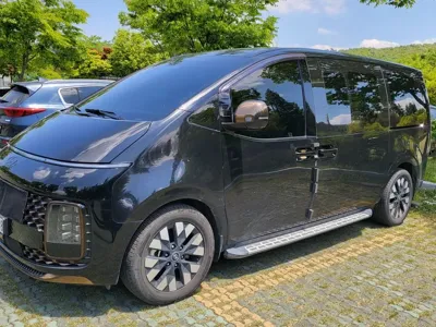 Hyundai Staria 2025, 52000 км, за 37000000 KRW