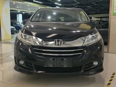 Honda Odyssey 2016, 190000 км, за 60800 CNY