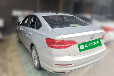 Volkswagen Lavida 2018, 143900 км, за 42719.63 CNY