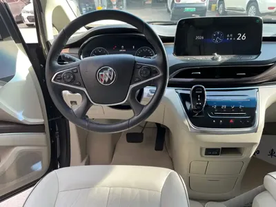 Buick GL8 2021, 43000 км, за 132000 CNY