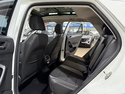 Volkswagen T-Roc 2022, 23000 км, за 109800 CNY - фото 8