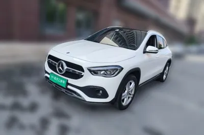 Mercedes-Benz GLA · 2022 год