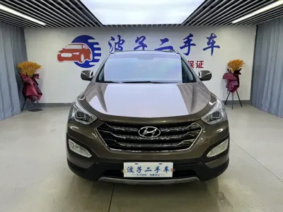 Hyundai Santa Fe 2015, 148000 км, за 32800 CNY
