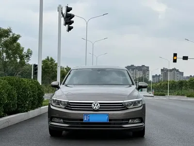Volkswagen Magotan 2017, 148000 км, за 58800 CNY
