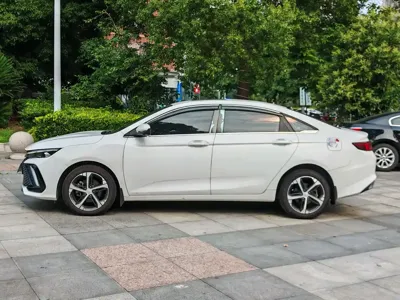 Geely Emgrand L 2022, 58000 км, за 33000 CNY