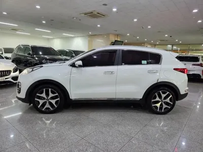 Kia Sportage 2018, 71025 км, за 15200000 KRW