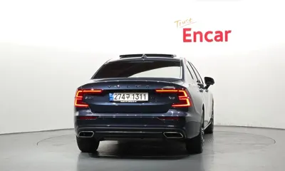 Volvo S60 2021, 30137 км, за 31800000 KRW - фото 4