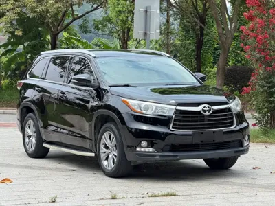 Toyota Highlander 2016, 190000 км, за 66800 CNY